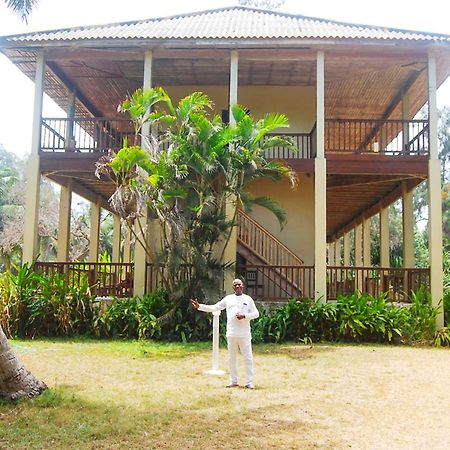 Auberge De Grand Popo Exteriör bild
