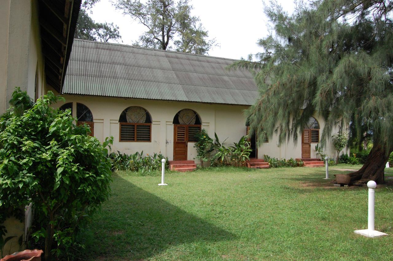 Auberge De Grand Popo Exteriör bild
